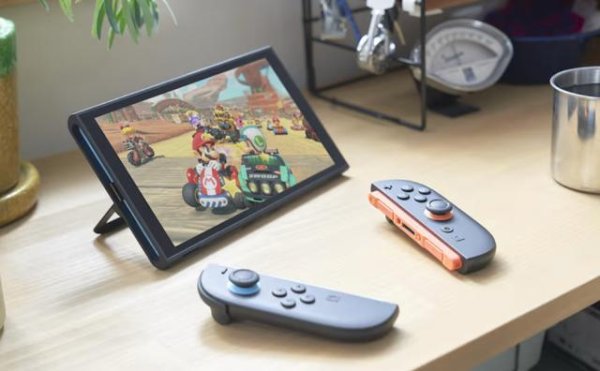 全国前三配资平台 Switch 2引爆全球疯抢 强势冲击消费电子市场纪录 任天堂股价拉涨